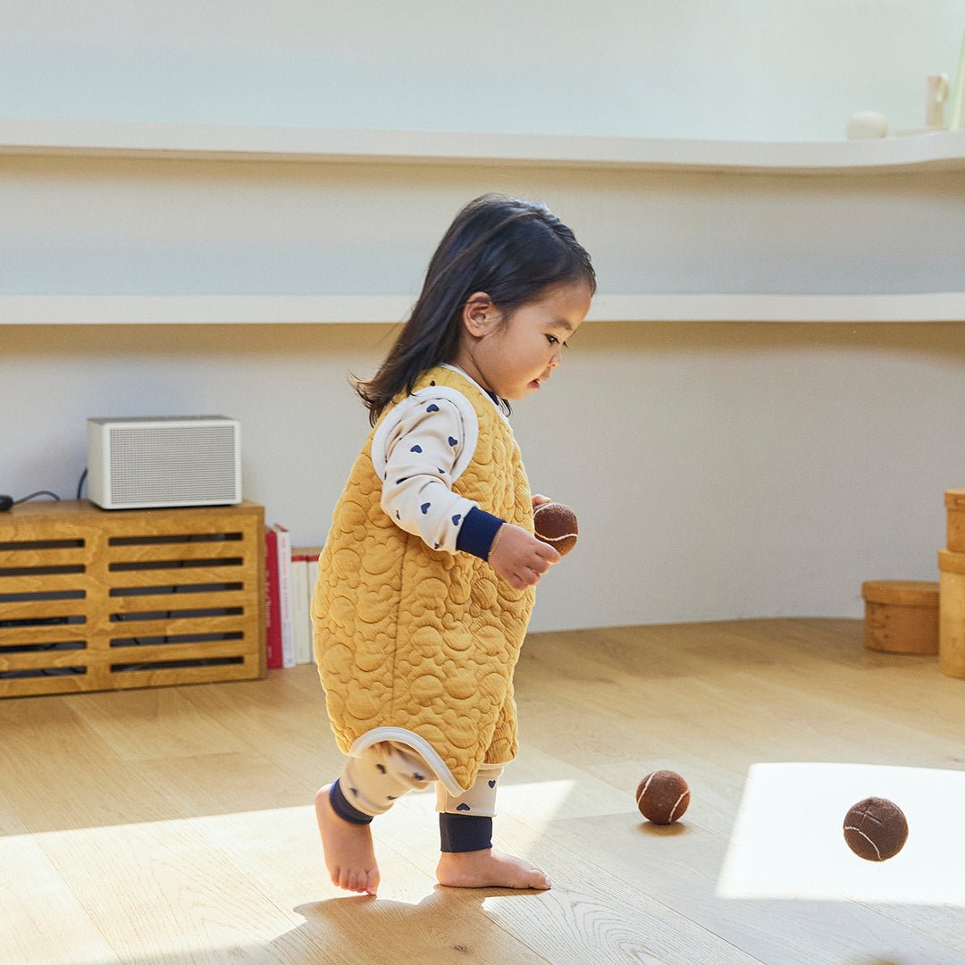 BabyRabbit Teddy Bear Quilted Vest - Zezebaebae